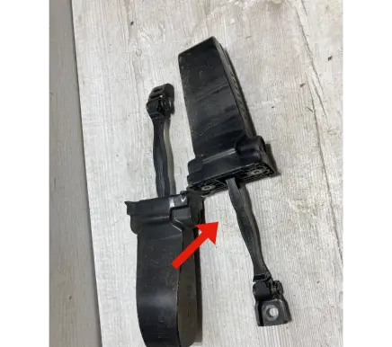 Skoda Octavia Mk3 (5E) Rear door check strap stopper 5e0839249