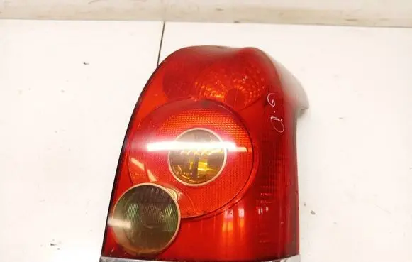 Toyota Avensis T250 Rear/tail lights 