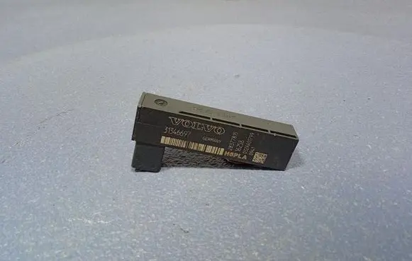 Volvo S90, V90 Aerial antenna amplifier 31346697