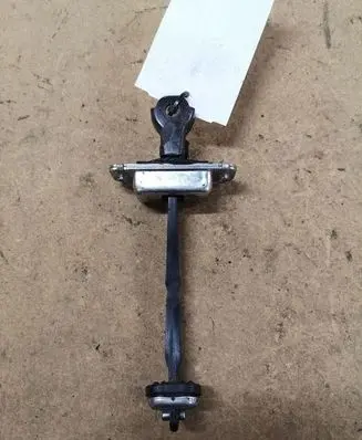 Opel Antara Rear door check strap stopper