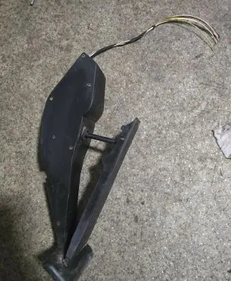 BMW 5 E39 Accelerator throttle pedal 6753053