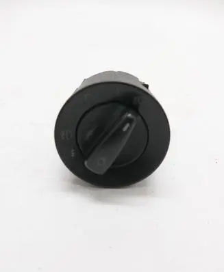 Volkswagen Golf IV Light switch 1C0941531A