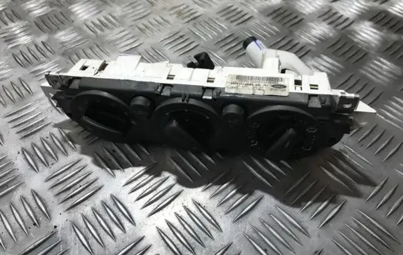 Ford Focus Climate control unit 3m5t19980ad 3m5t-19980-ad