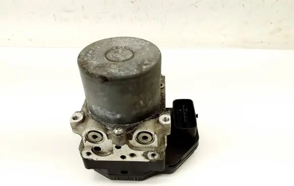 Mazda 6 ABS Pump GHR1437A0 1338000670