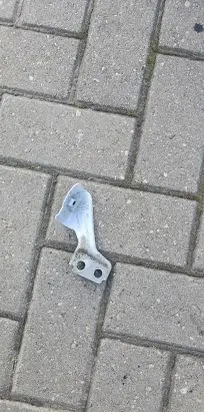 Volkswagen Jetta USA Fender mounting bracket 17A809471