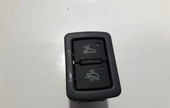 Audi A6 S6 C6 4F Alarm switch 4F0959527