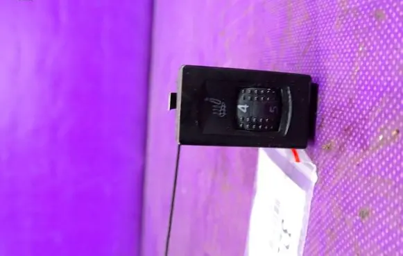 Volkswagen PASSAT B5.5 Seat heating switch 