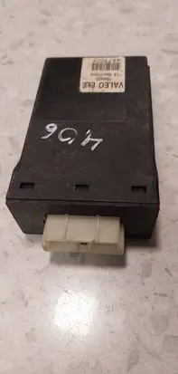 Peugeot 406 Central locking relay PEM492ST 67300