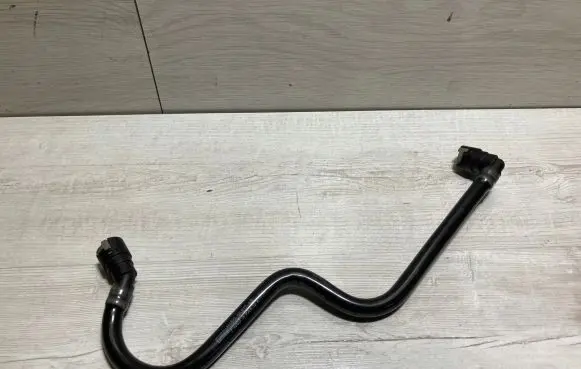Ford Focus Vacuum line/pipe/hose H6BG6K817AB