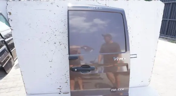 Mercedes-Benz Vito Viano W639 Back/rear loading door 