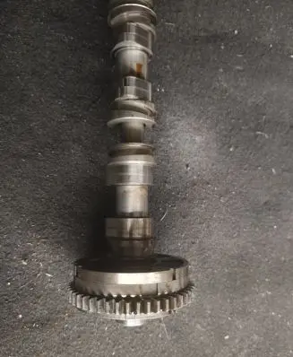 Volkswagen Tiguan Allspace Camshaft 06j109088d
