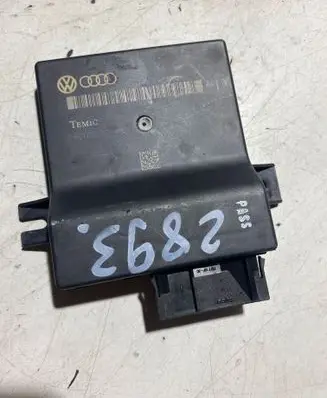 Audi Q7 4M Gateway control module 4L0907468B 4L0910468A