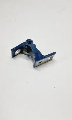 Skoda Karoq Front door lower hinge 8X0831404E 8X4833406A