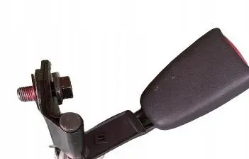 Mitsubishi Carisma Front seatbelt buckle