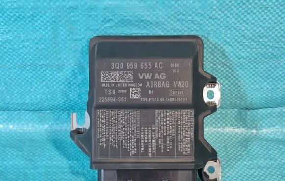 Skoda Octavia Mk3 (5E) Airbag control unit/module 3Q0959655AC 225894351