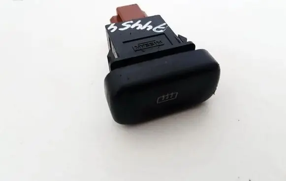 Nissan Primera Windscreen/window heater switch