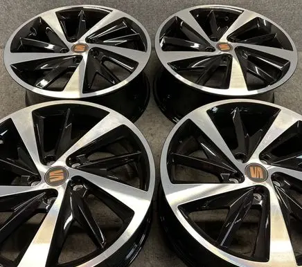 Seat Leon (5F) R18 alloy rim 5F0601025E