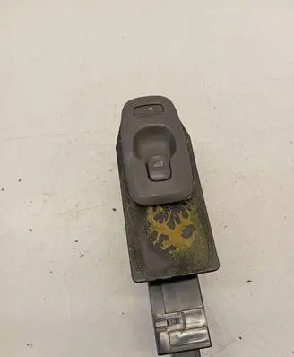 Volvo V70 Electric window control switch 9452961 M0P33800140
