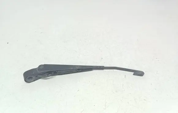 Ford Mondeo Mk III Rear wiper blade arm 17526NB