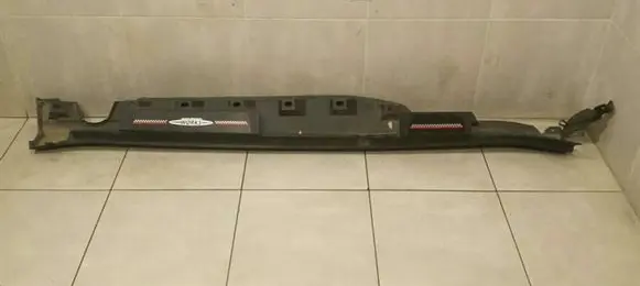 Mini Cooper Countryman R60 Sill 9813351
