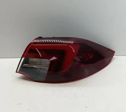 Opel Insignia B Rear/tail lights 39125832