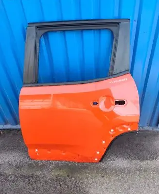Jeep Renegade Rear door 