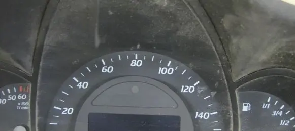 Mercedes-Benz C W203 Speedometer (instrument cluster) A2035463947
