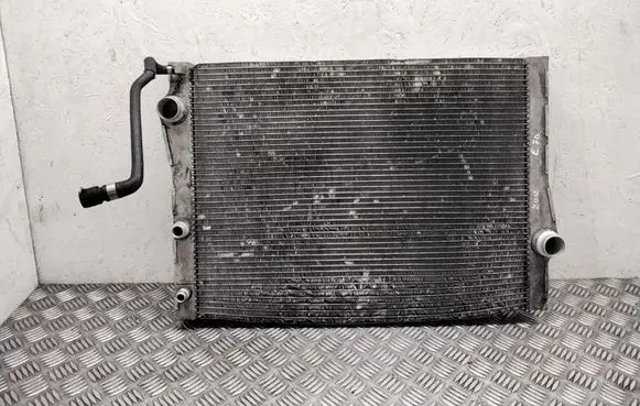 BMW X5 E70 Coolant radiator 7533472