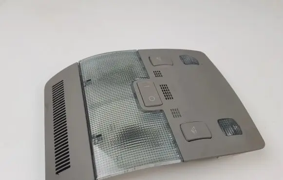 Audi A4 S4 B6 8E 8H Front seat light 8E0947135A