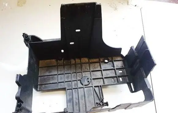 Peugeot 508 Battery box tray 9686709280