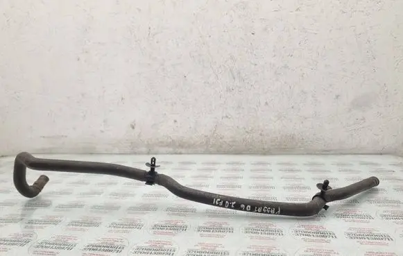 Volkswagen PASSAT B6 Engine coolant pipe/hose 