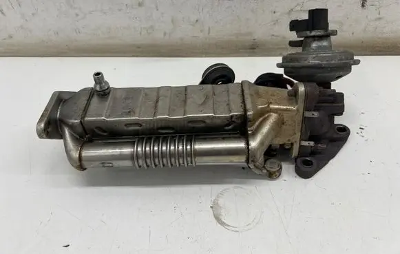 Mini Cooper Countryman R60 EGR valve cooler 782331904