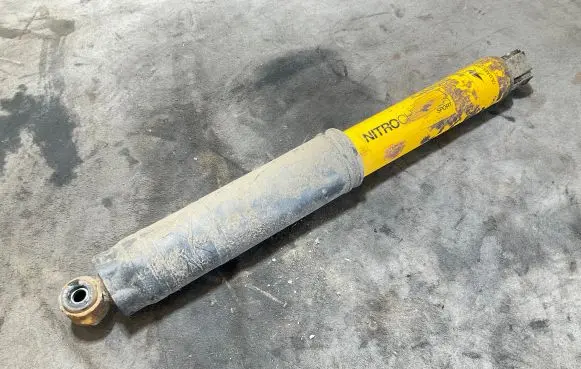 Isuzu D-Max Rear shock absorber/damper