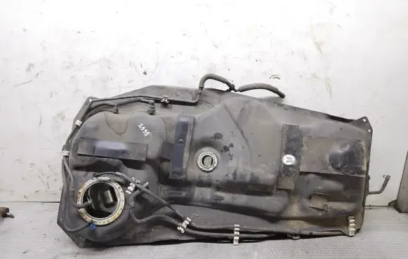 Lexus NX Fuel tank 