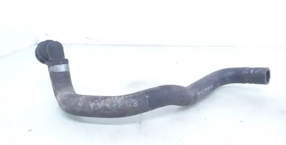 Volkswagen PASSAT B5 Engine coolant pipe/hose 8D0819373N