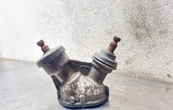 Opel Frontera B Steering column universal joint 21800040