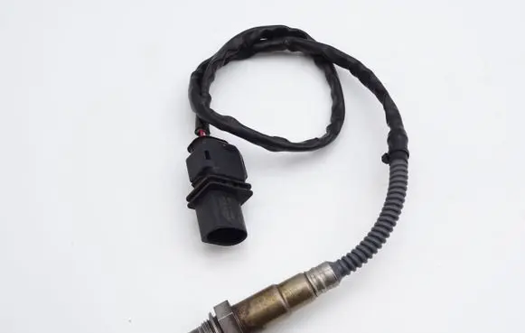 Audi A3 S3 8P Lambda probe sensor 03G906262A
