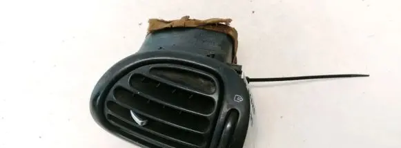 Peugeot 206 Dash center air vent grill 9632184377