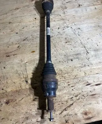 Volvo XC70 Rear driveshaft P9183773 T001124