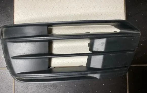 Audi Q5 SQ5 Front bumper lower grill 80A807681