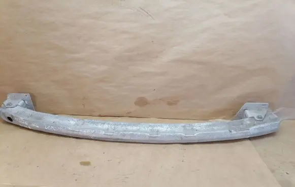 Renault Megane II Rear bumper cross member 8200008365