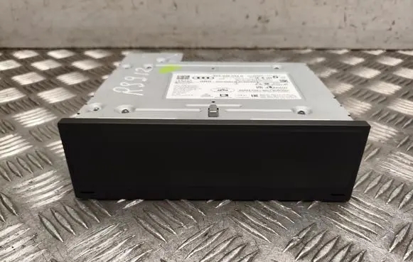 Audi Q3 F3 GPS navigation control unit/module 82A035043K