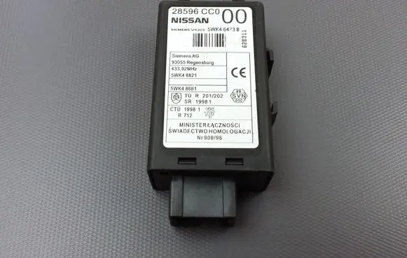 Nissan X-Trail T30 Other control units/modules 5WK46473B 28596CC0 5WK48821