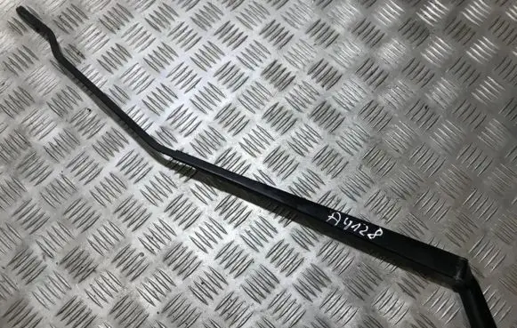 Peugeot 206 Front wiper blade arm 4630