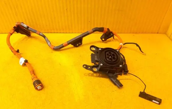 BMW 5 G30 G31 G38 Electric car charging cable 9884543