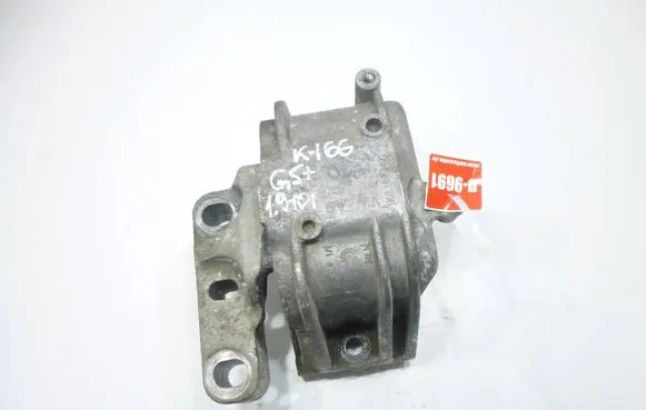 Volkswagen Golf Plus Engine mount bracket 1K0199262 1K0199262BA