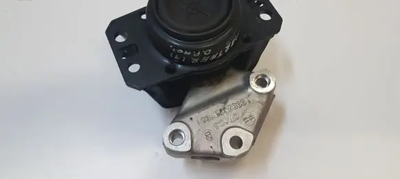 Peugeot Partner Engine mount bracket 9636270080
