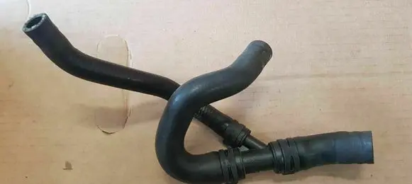 Audi A3 S3 8V Engine coolant pipe/hose 5Q0121087A 5Q0122073AB