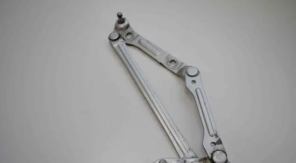 Lexus GS 300 350 430 450H Tailgate/trunk/boot hinge
