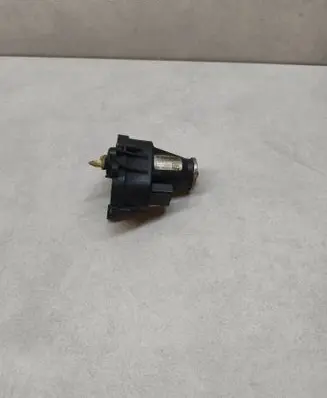 Volvo V40 Intake manifold valve actuator/motor 31293737 0280751022
